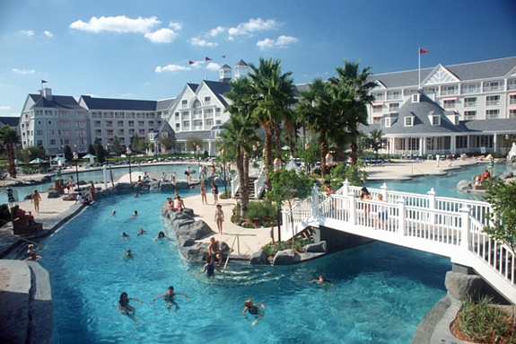 Disney's Yacht club resort